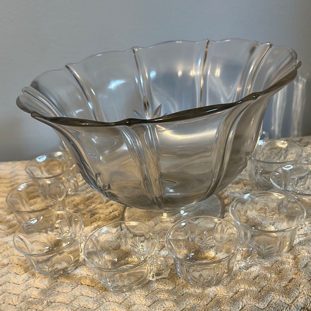 Elegant Glass Punch Bowl Set with Cups